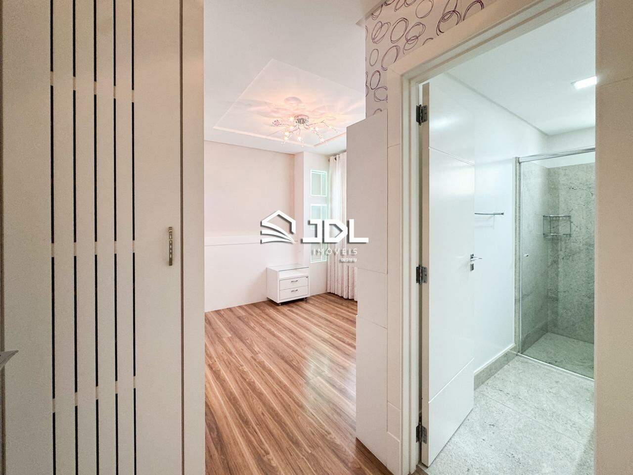 Apartamento à venda no bairro Victor Konder: