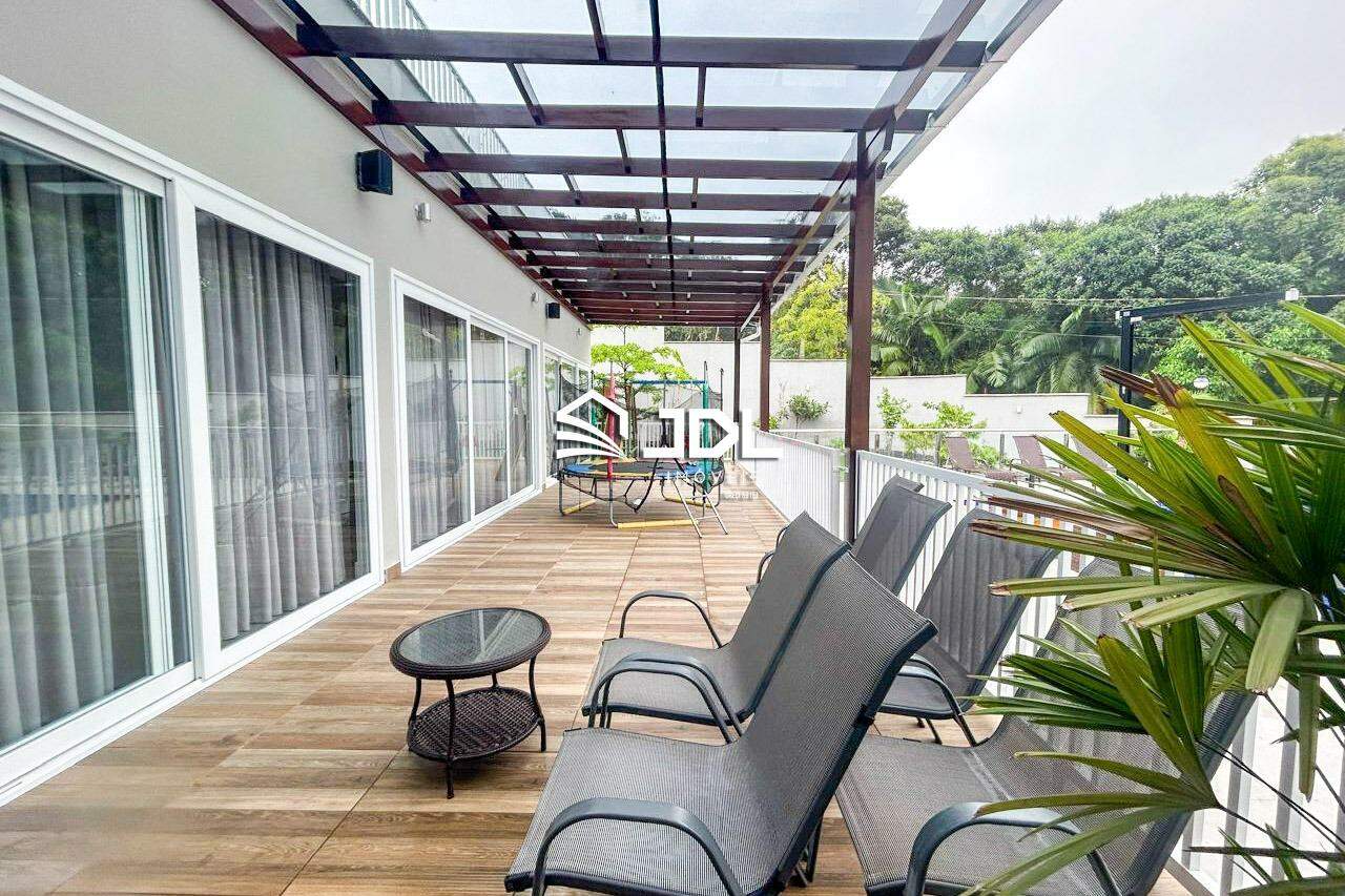Casa à venda no bairro Ponta Aguda: