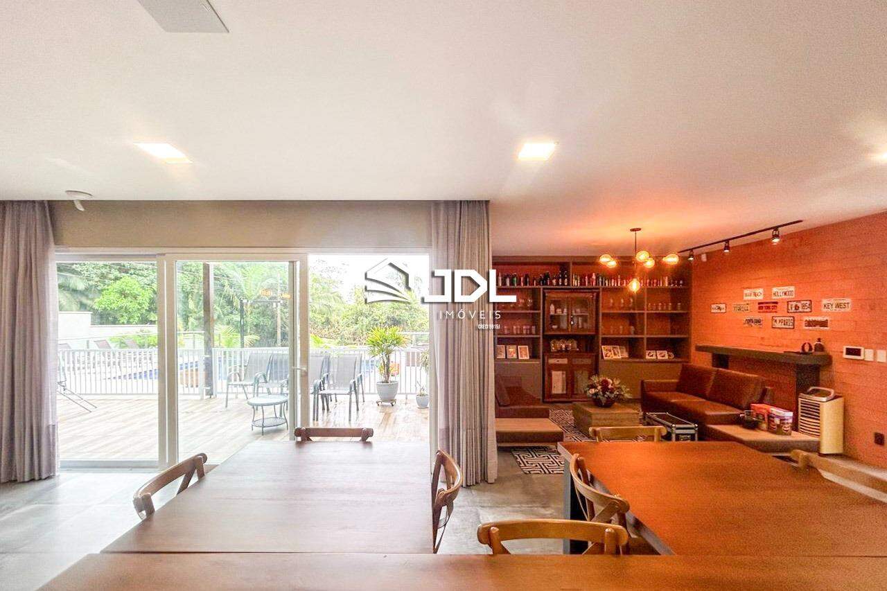 Casa à venda no bairro Ponta Aguda: