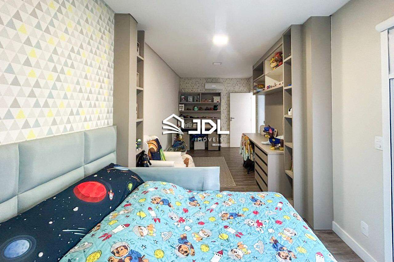 Casa à venda no bairro Ponta Aguda: