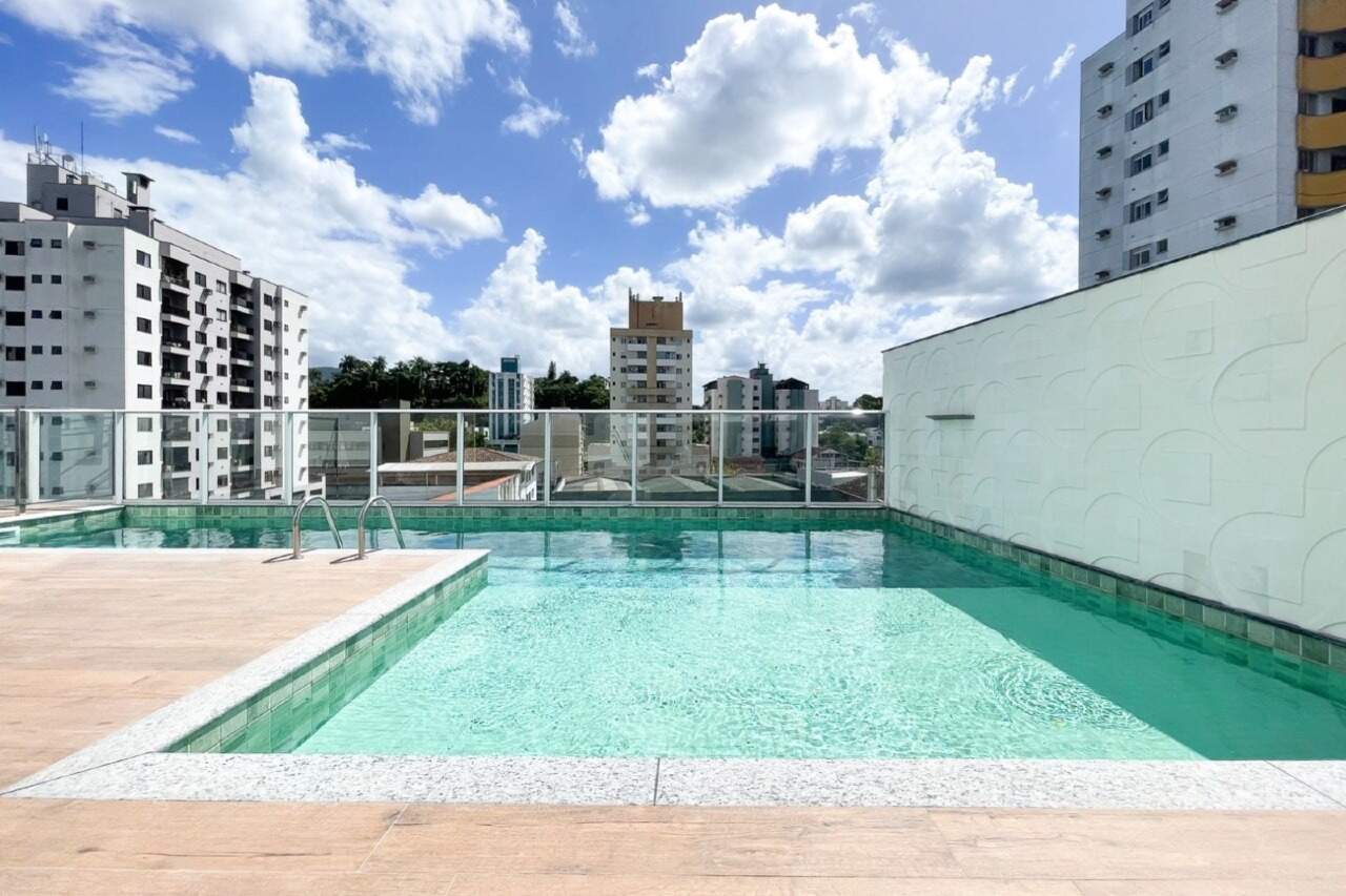 Apartamento à venda no bairro Vila Nova: