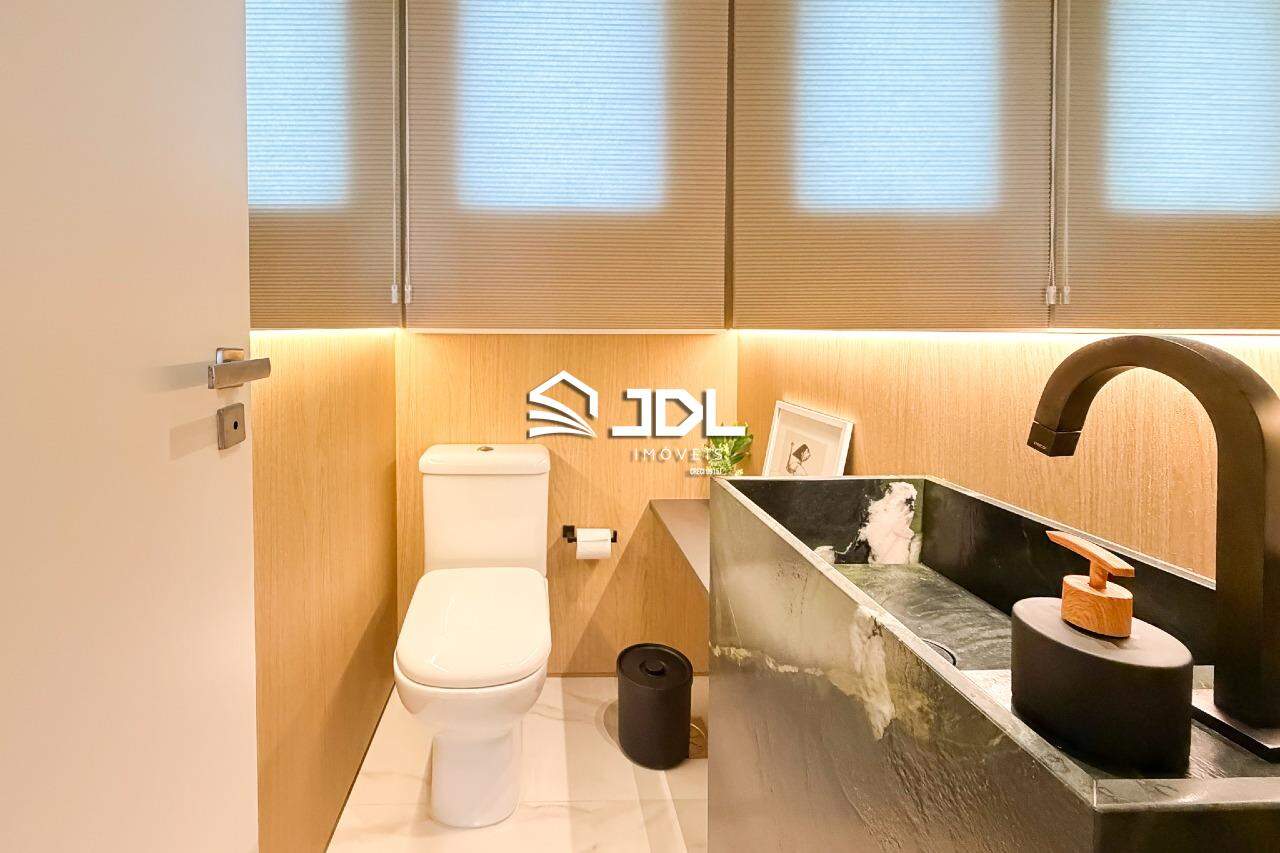 Apartamento à venda no bairro Vila Nova: