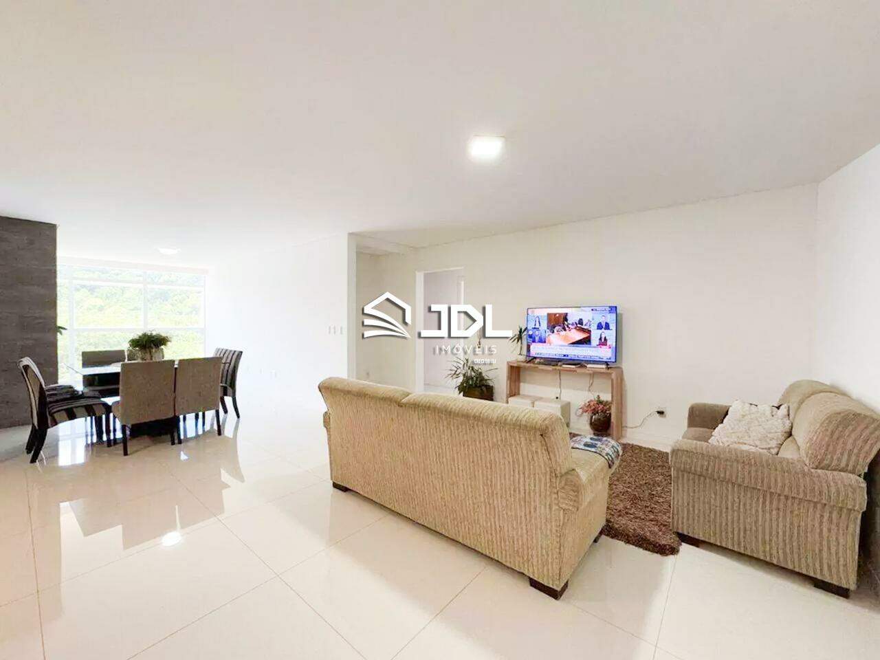Apartamento à venda no bairro Itoupava Central: