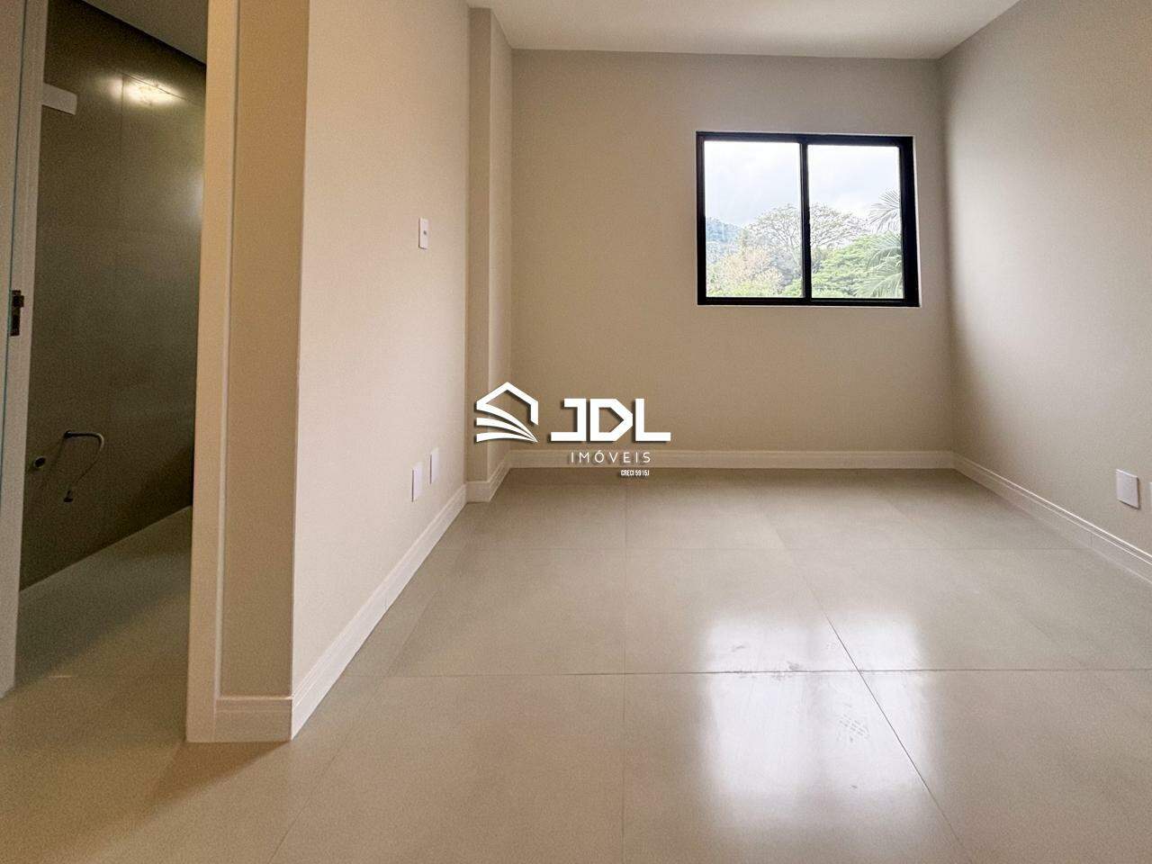 Apartamento à venda no bairro Victor Konder: