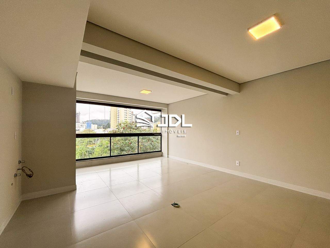 Apartamento à venda no bairro Victor Konder: 