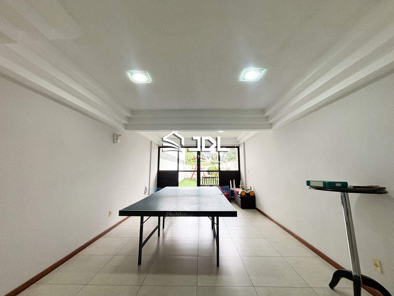 Apartamento à venda no bairro Victor Konder: