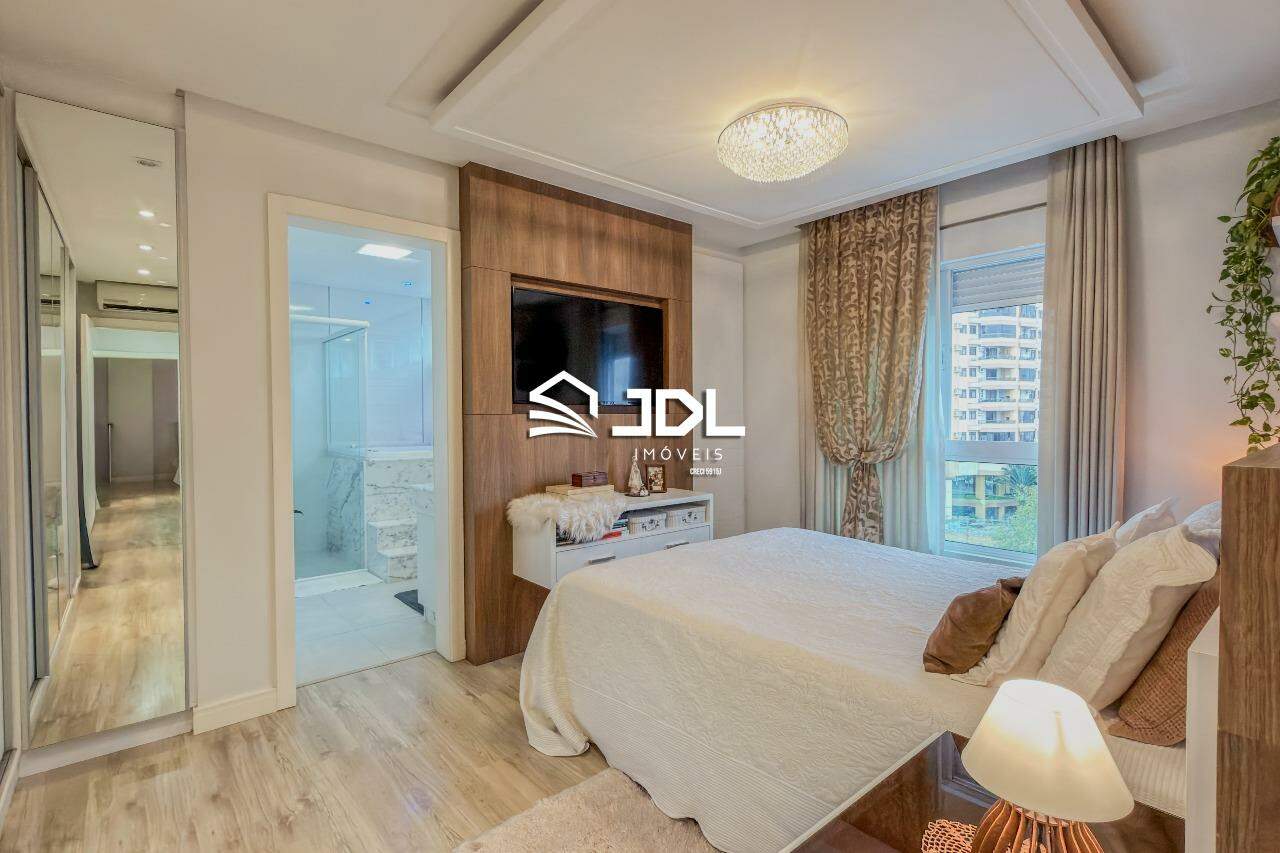 Apartamento à venda no bairro Victor Konder: