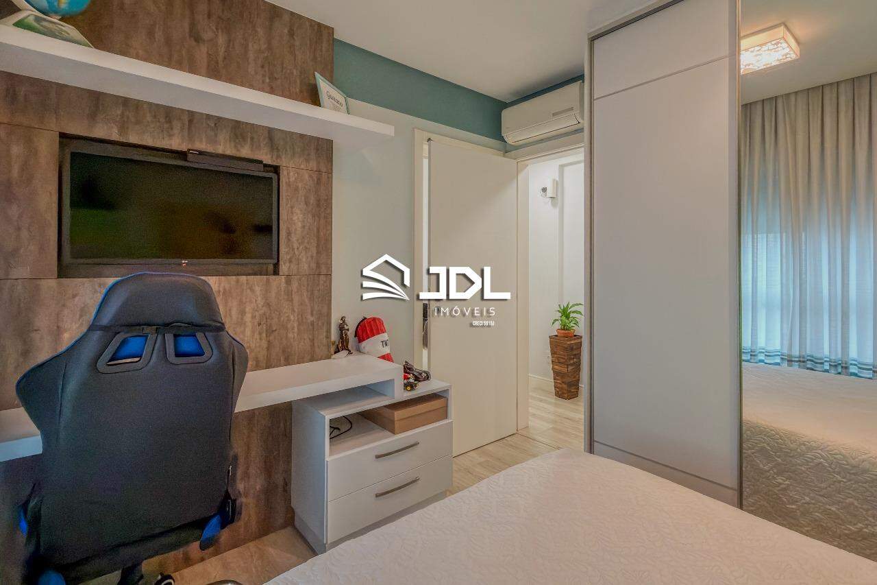 Apartamento à venda no bairro Victor Konder: