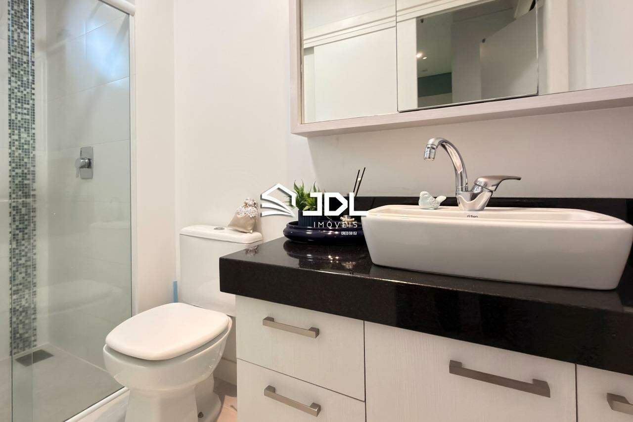Apartamento à venda no bairro Victor Konder: