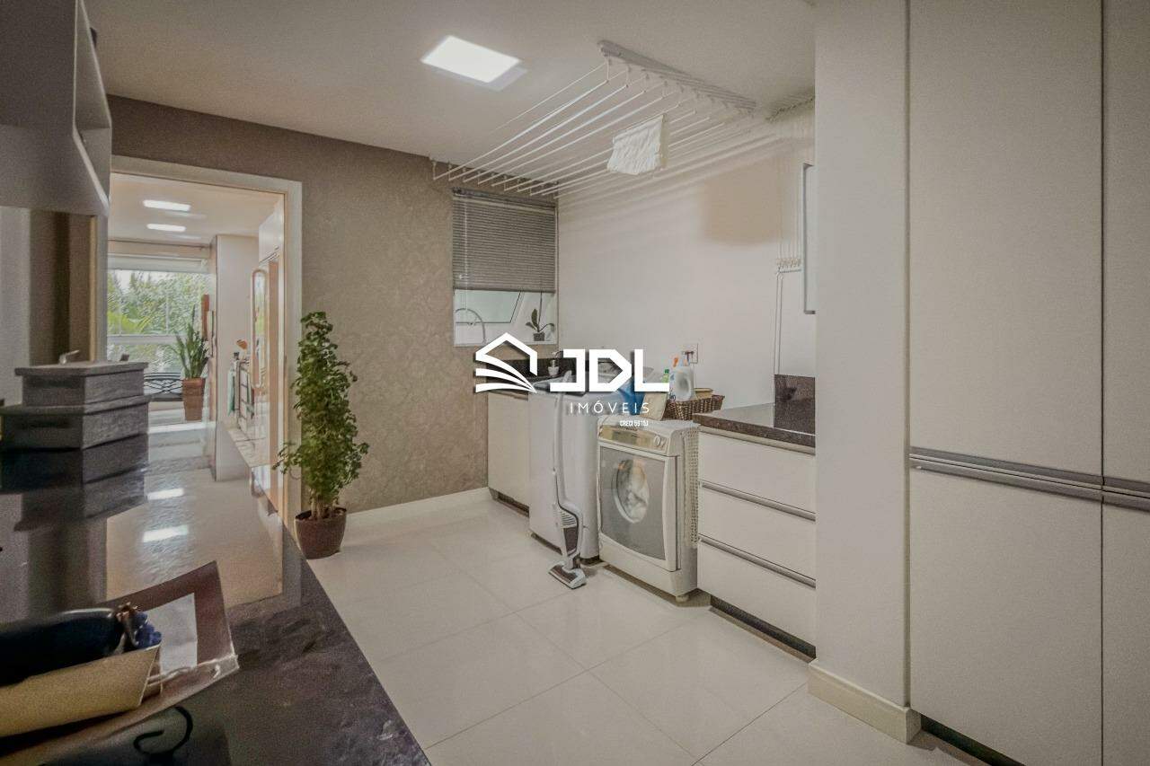 Apartamento à venda no bairro Victor Konder:
