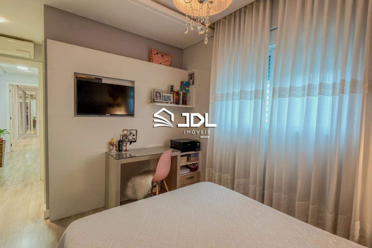 Apartamento à venda no bairro Victor Konder: