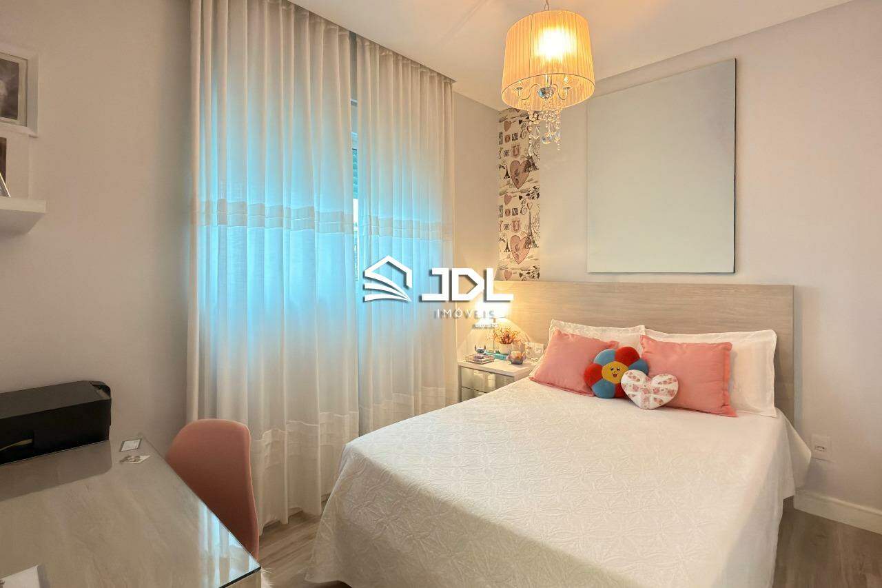Apartamento à venda no bairro Victor Konder: