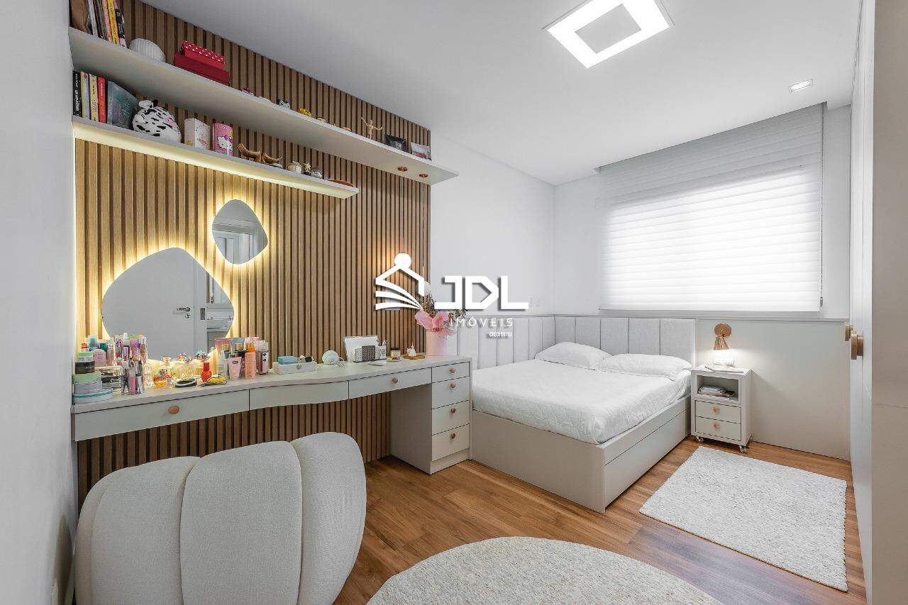 Apartamento à venda no bairro Bom Retiro: