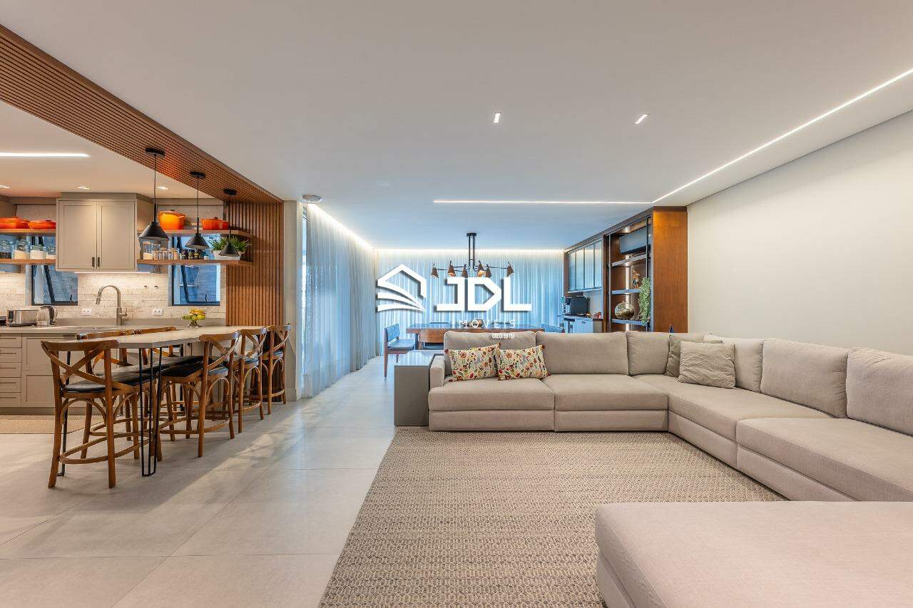 Apartamento à venda no bairro Bom Retiro: 