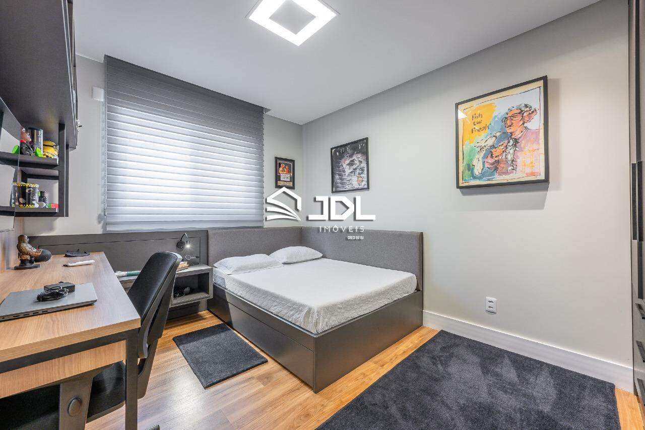 Apartamento à venda no bairro Bom Retiro: