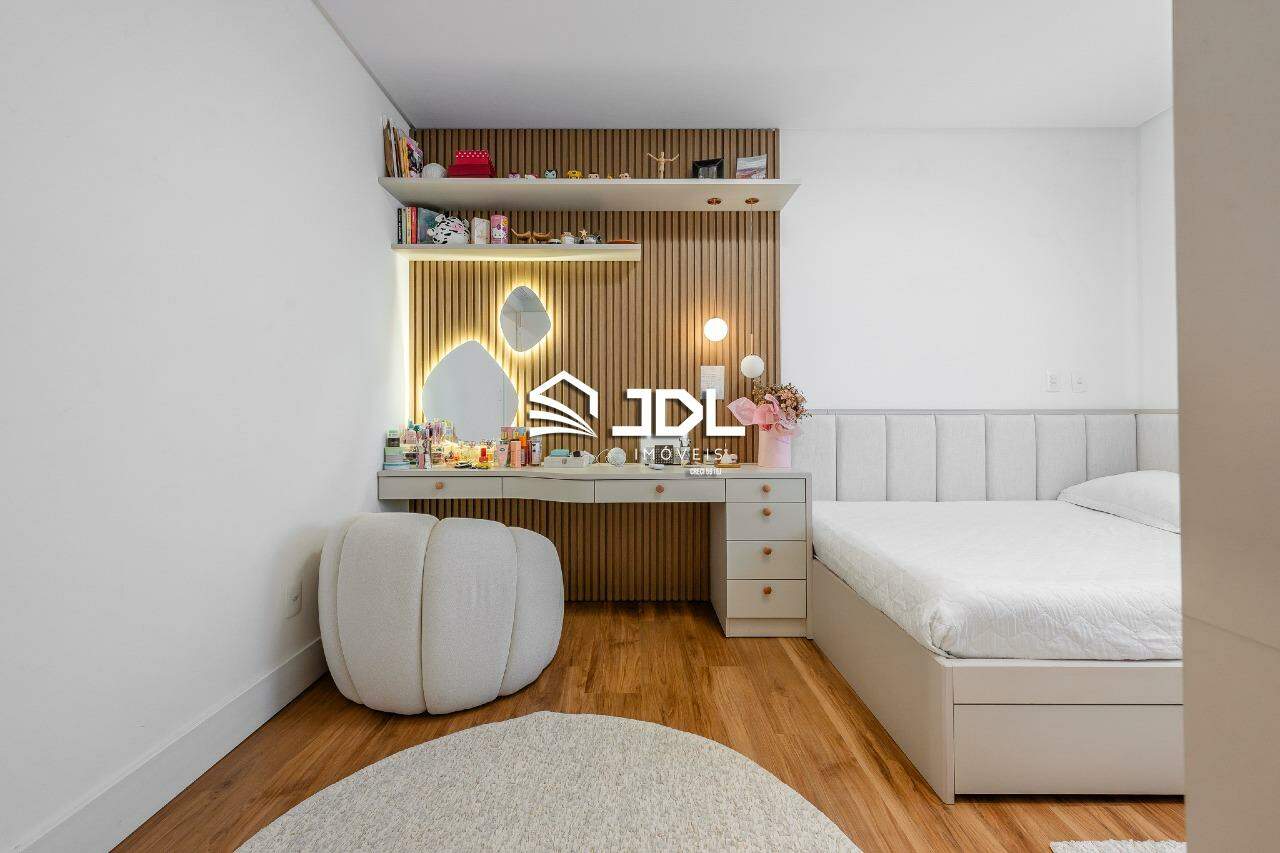 Apartamento à venda no bairro Bom Retiro: