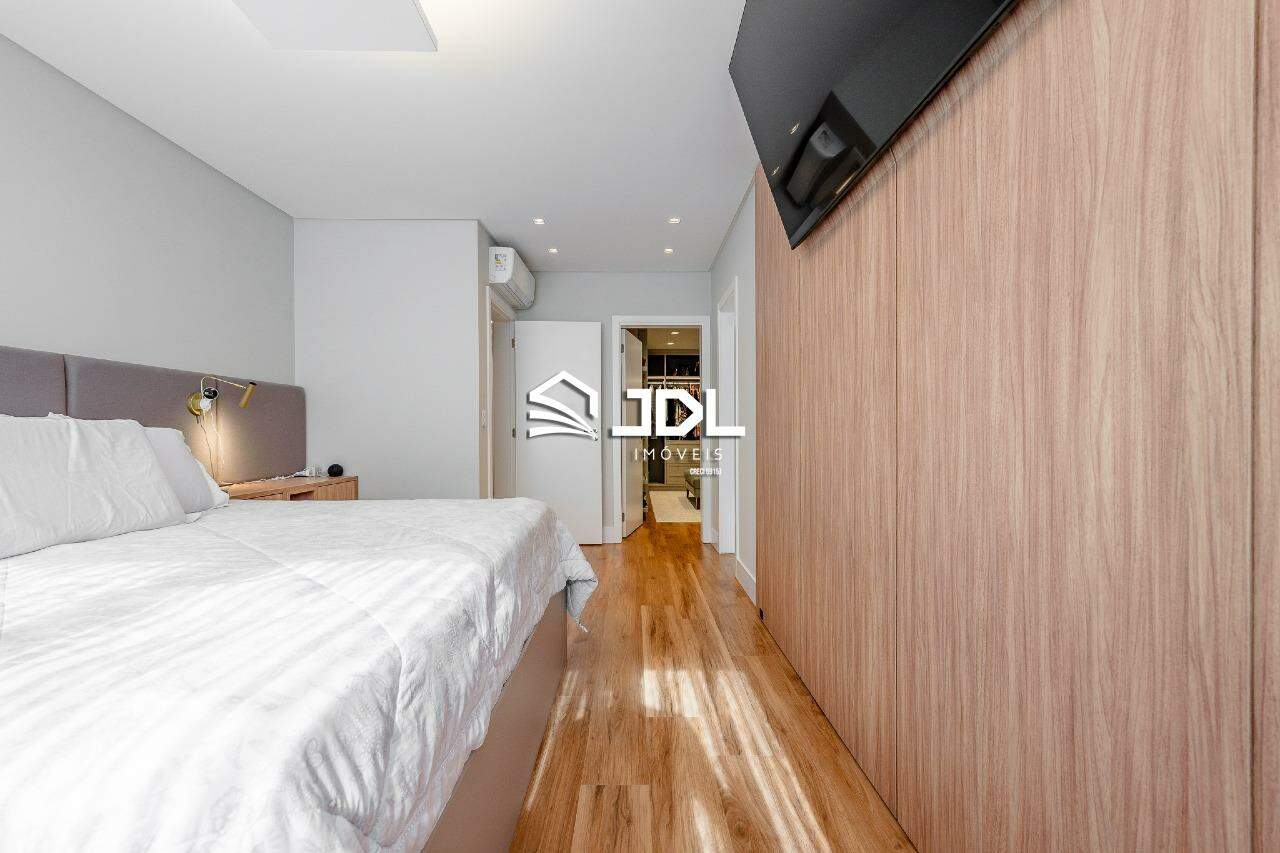 Apartamento à venda no bairro Bom Retiro: