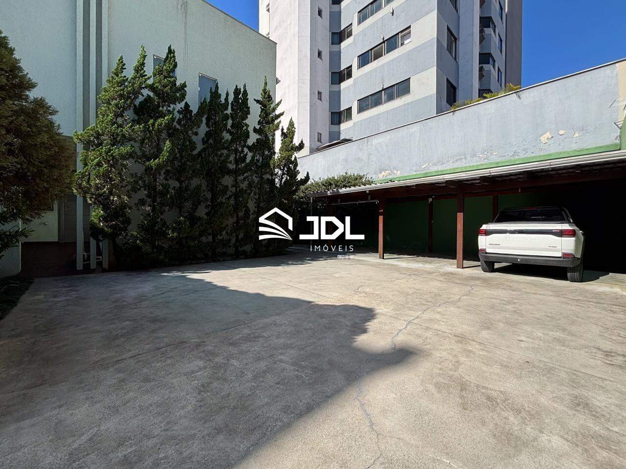 Casa à venda no bairro Ponta Aguda: 