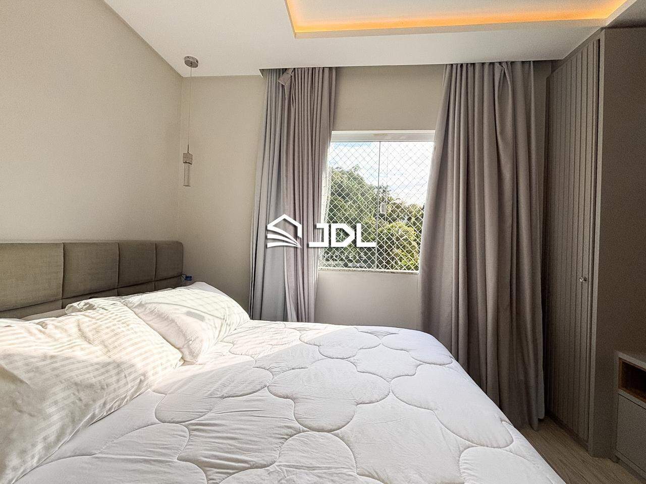 Apartamento à venda no bairro Velha: