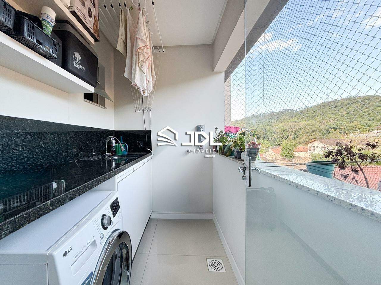 Apartamento à venda no bairro Velha: