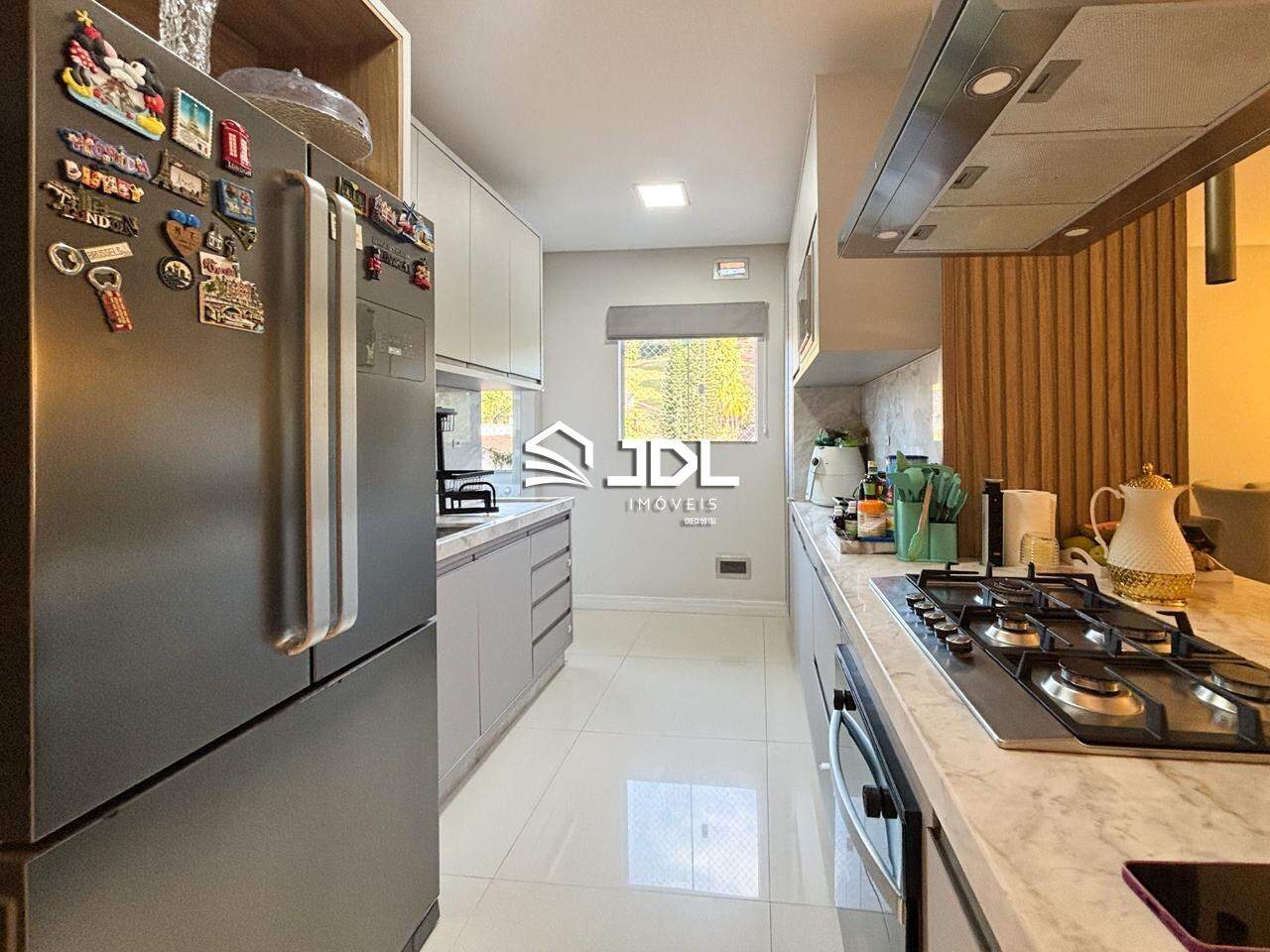 Apartamento à venda no bairro Velha: