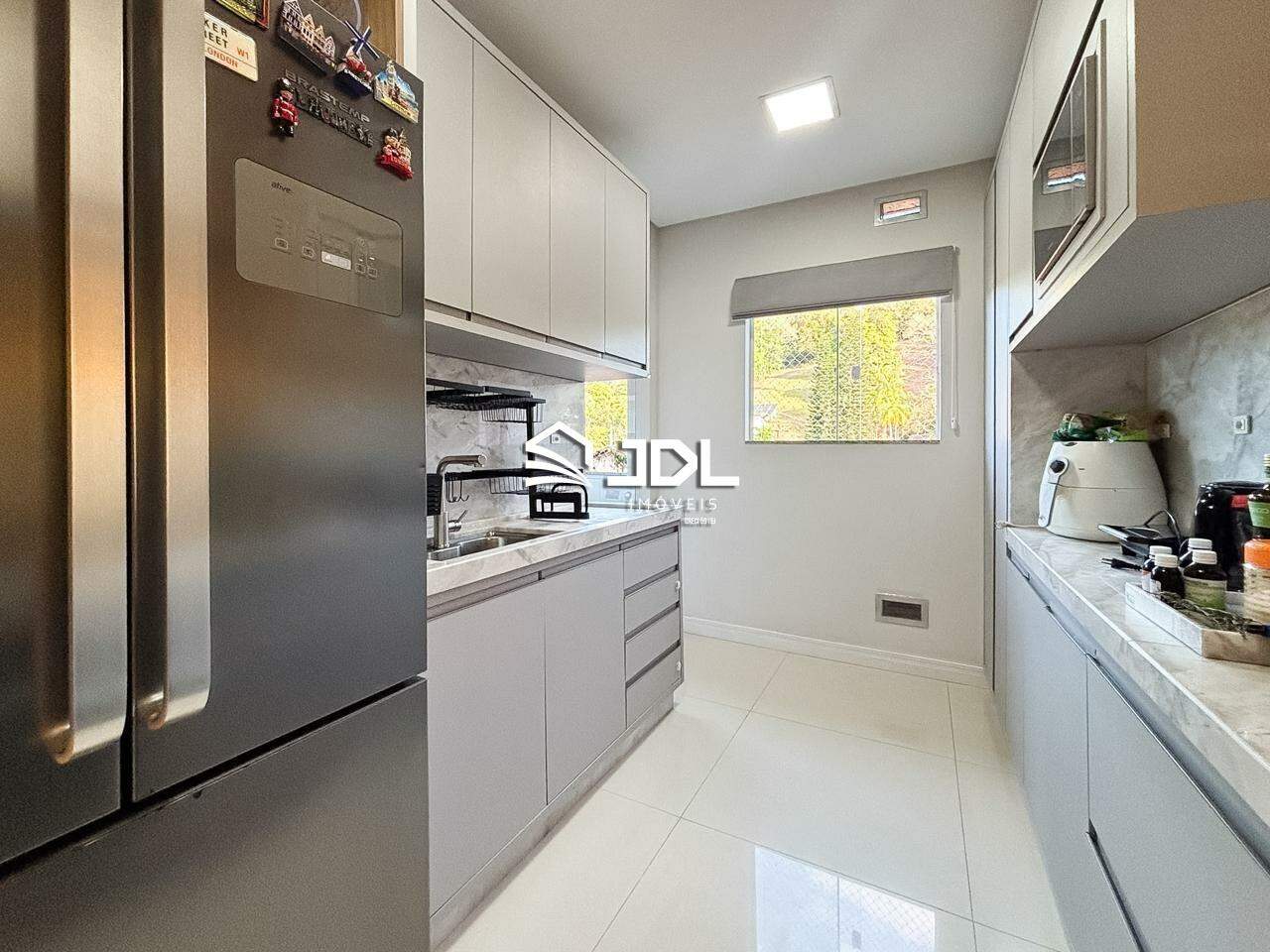 Apartamento à venda no bairro Velha: