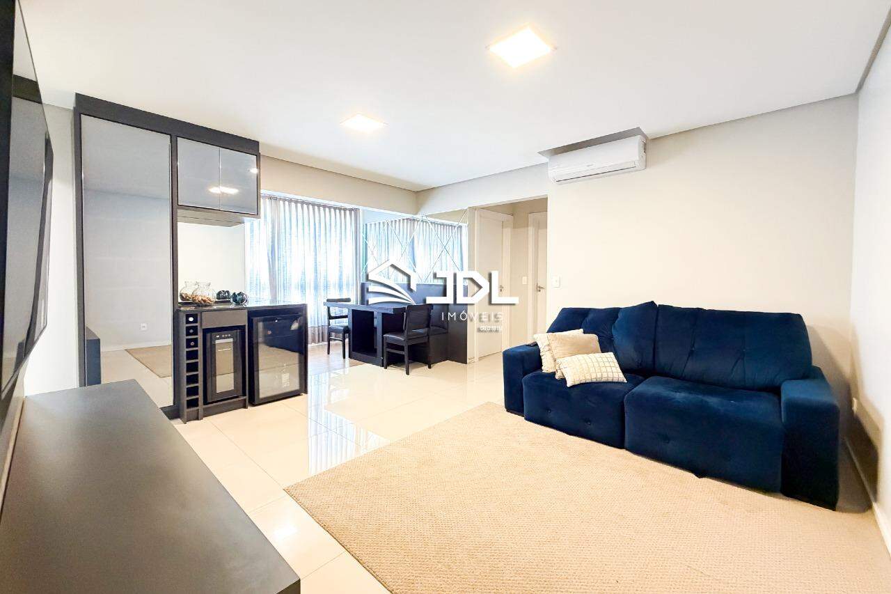 Apartamento à venda no bairro Salto Weissbach: 