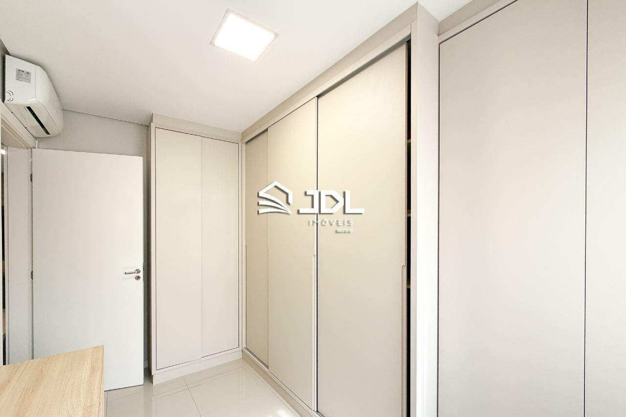 Apartamento à venda no bairro Salto Weissbach: 
