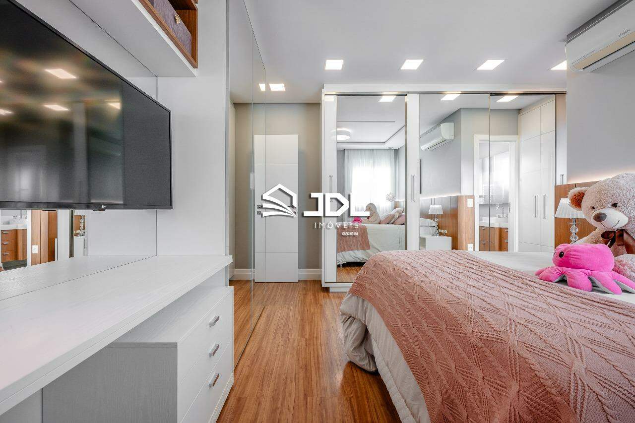 Apartamento à venda no bairro Victor Konder: