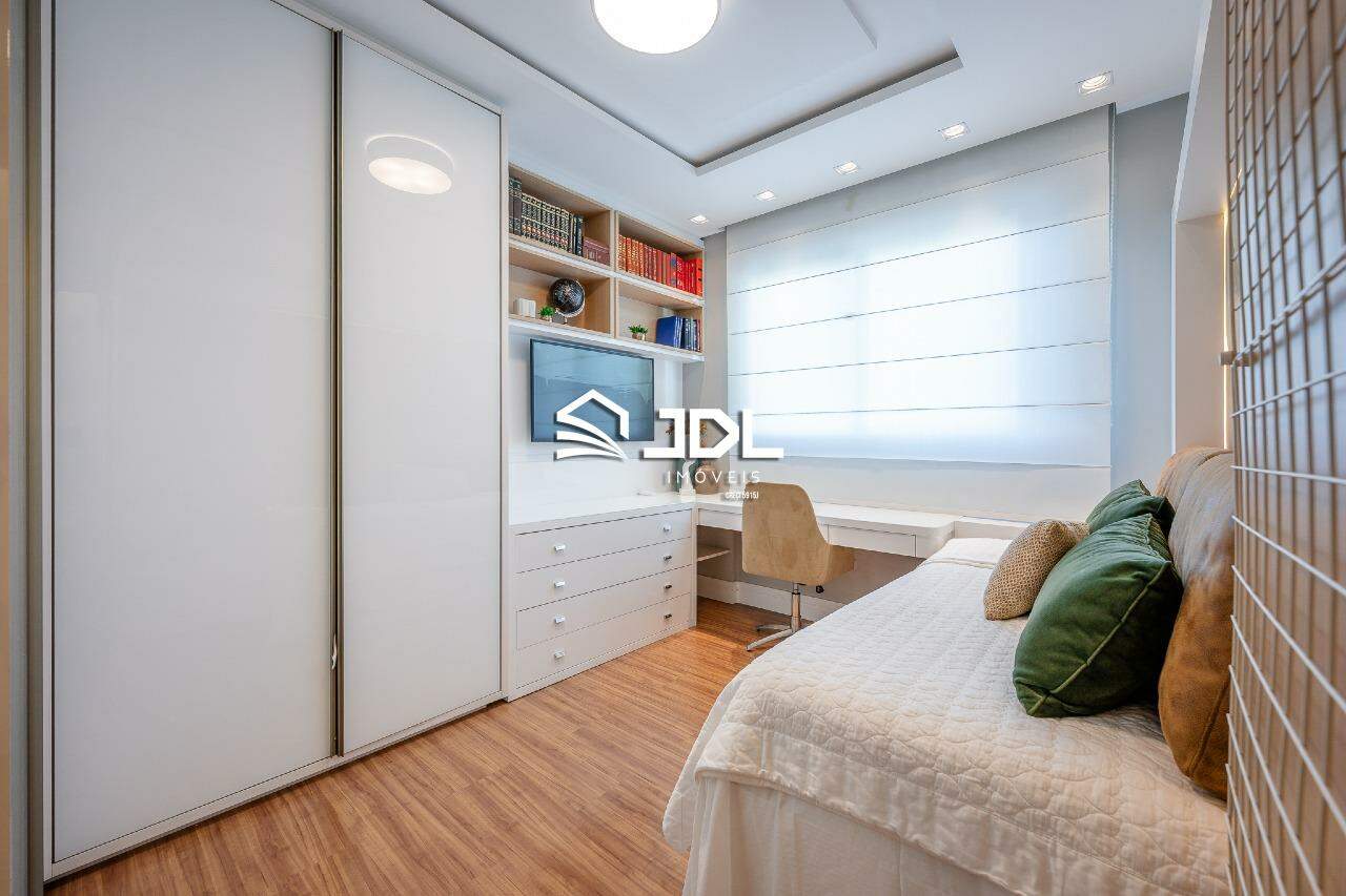 Apartamento à venda no bairro Victor Konder: