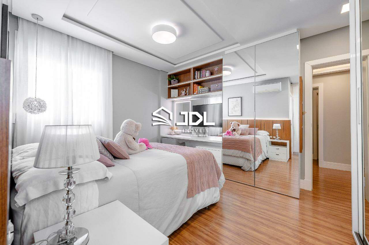 Apartamento à venda no bairro Victor Konder: