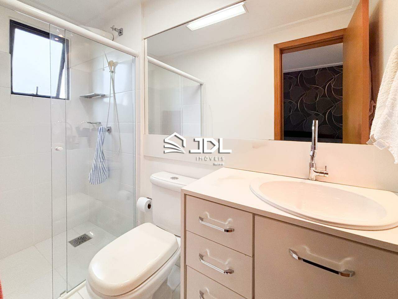 Apartamento à venda no bairro Vila Nova: 