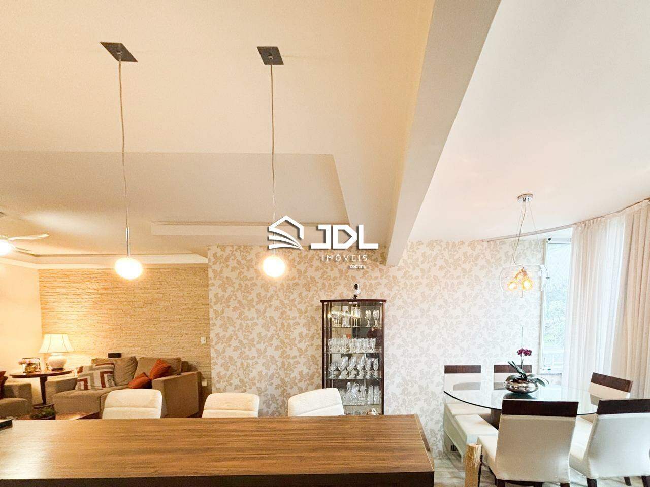 Apartamento à venda no bairro Vila Nova: 