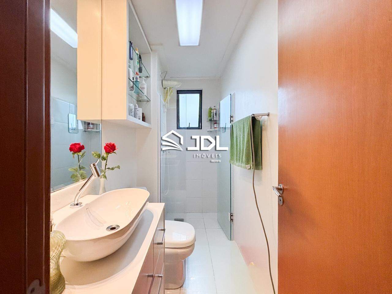 Apartamento à venda no bairro Vila Nova: 