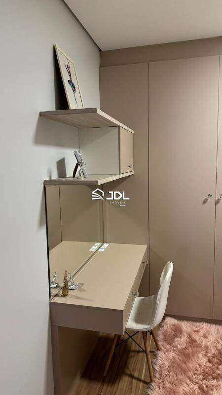 Apartamento à venda no bairro Centro: