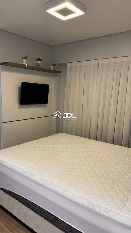 Apartamento à venda no bairro Centro: