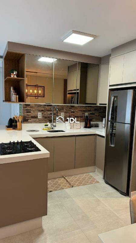 Apartamento à venda no bairro Centro: