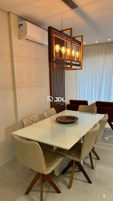 Apartamento à venda no bairro Centro: