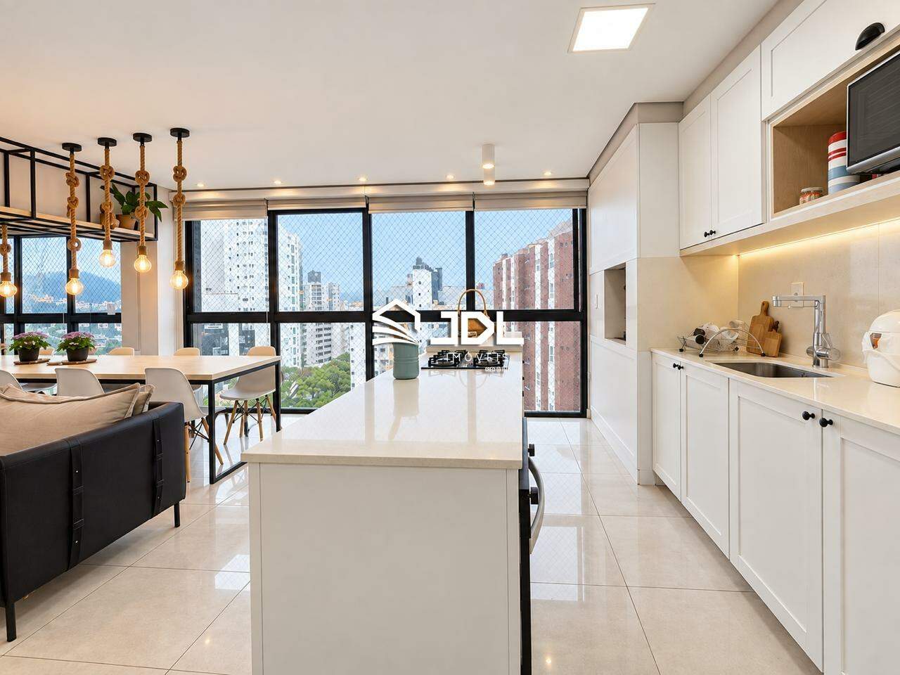 Apartamento à venda no bairro Victor Konder: 