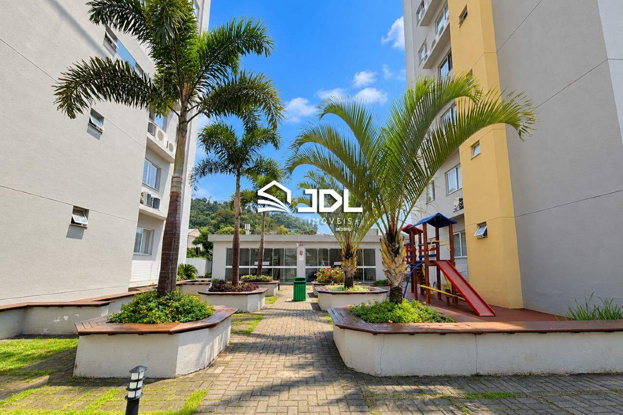 Apartamento à venda no bairro Escola Agrícola: 