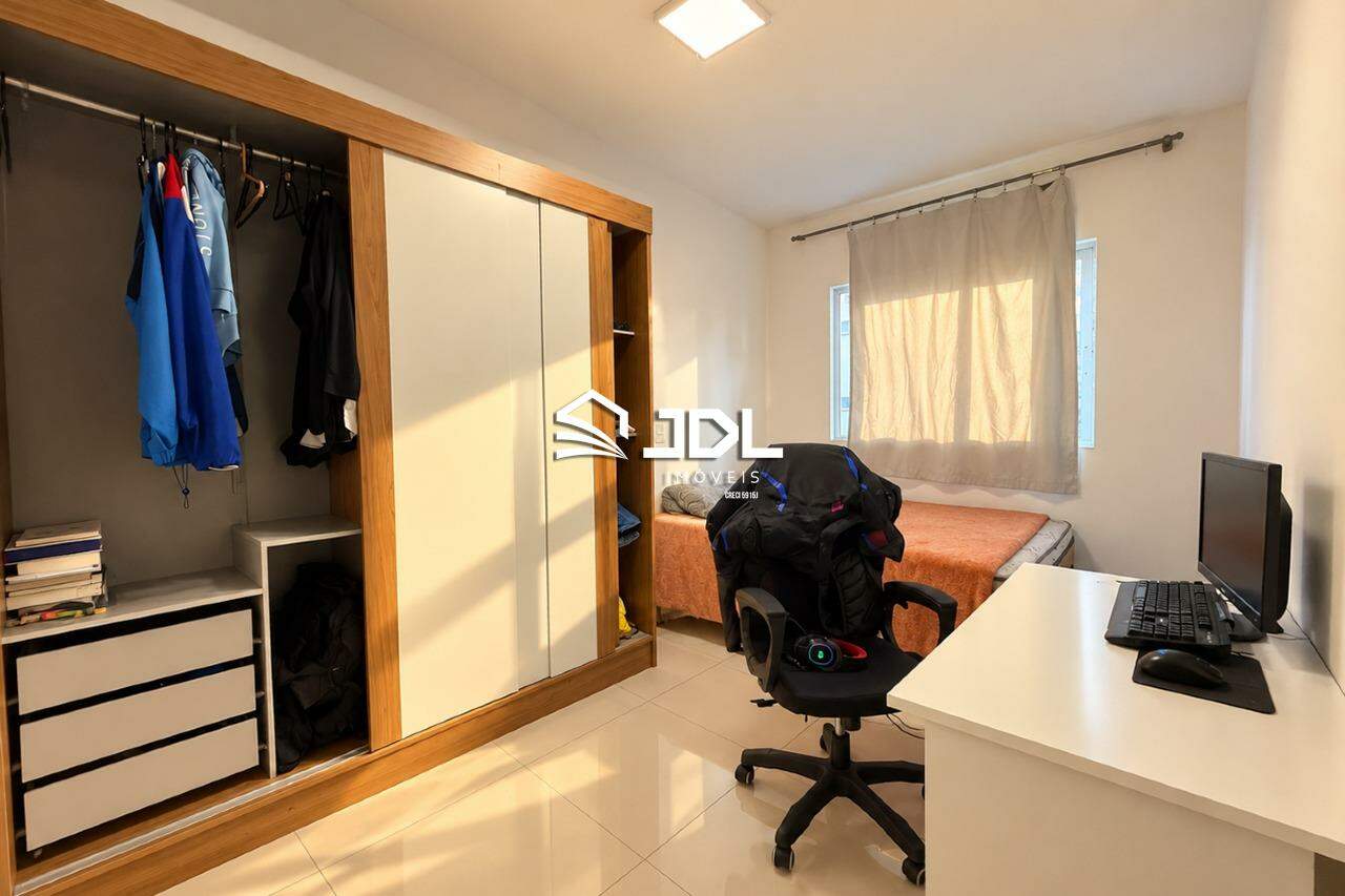 Apartamento à venda no bairro Escola Agrícola: 