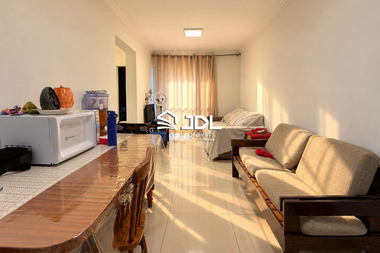 Apartamento à venda no bairro Escola Agrícola: 