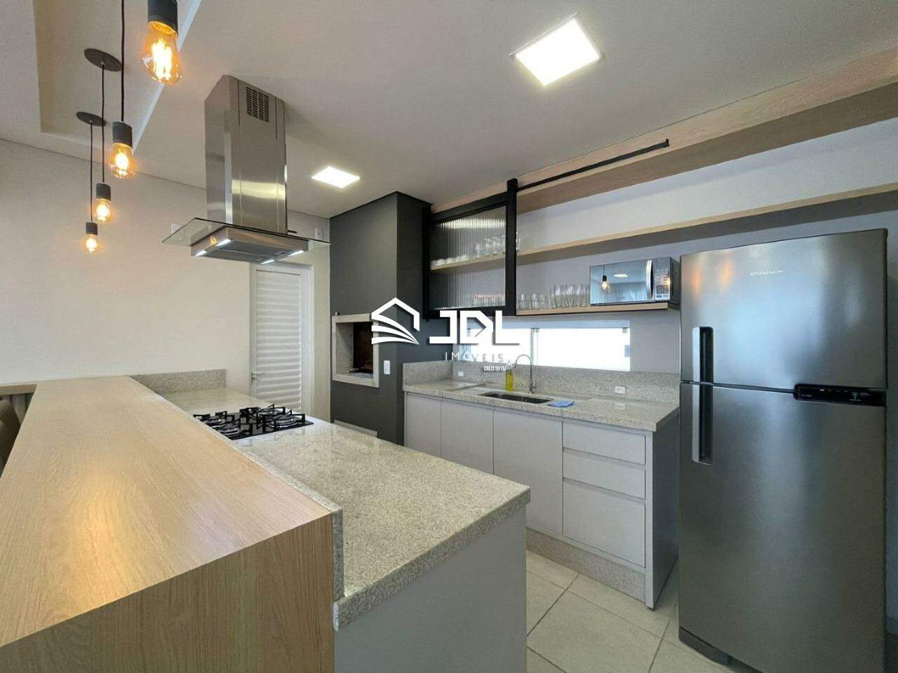 Apartamento à venda no bairro Escola Agrícola: 