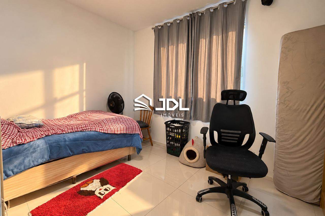 Apartamento à venda no bairro Escola Agrícola: 