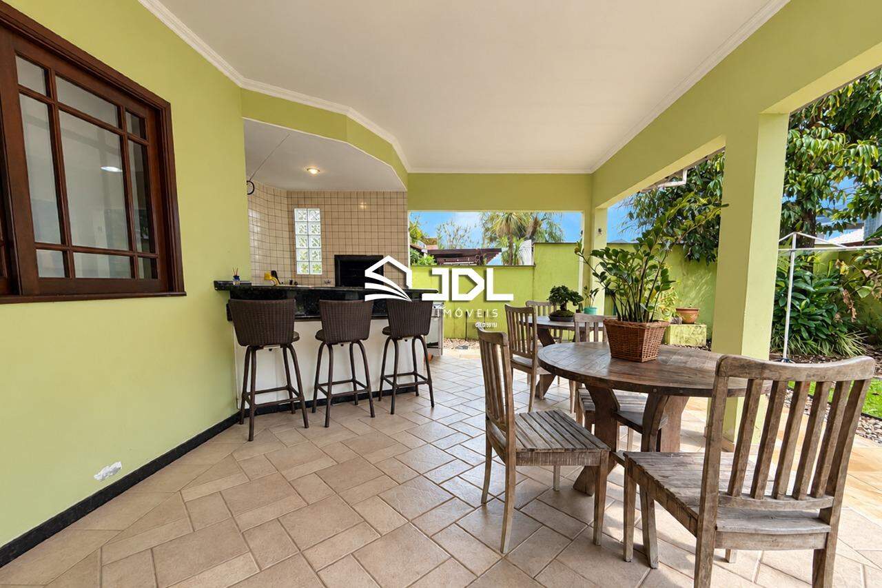 Casa à venda no bairro Itoupava Norte: