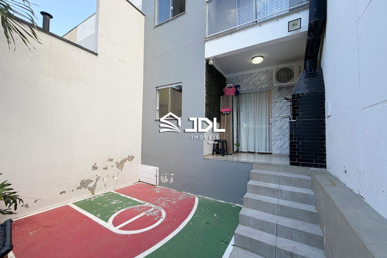 Casa à venda no bairro Ponta Aguda: