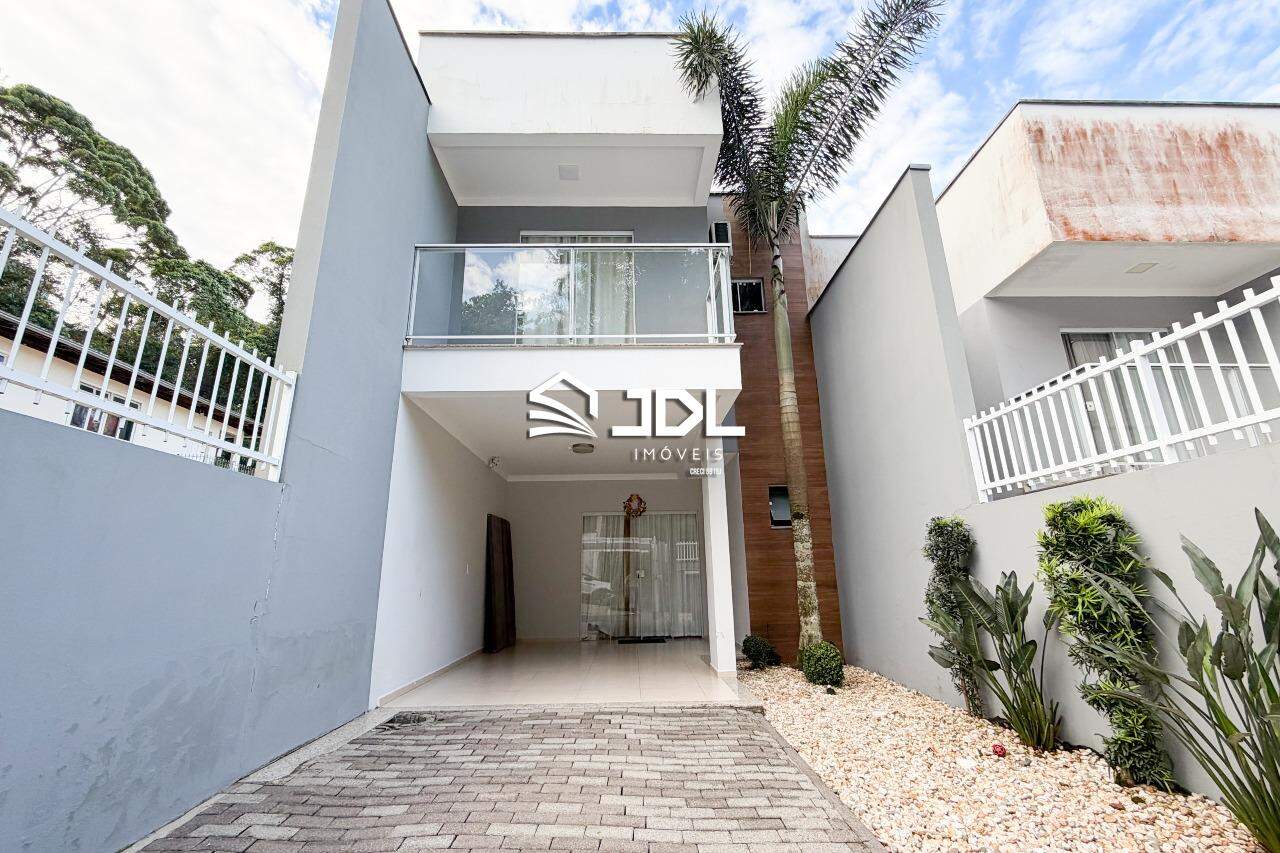 Casa à venda no bairro Ponta Aguda: 