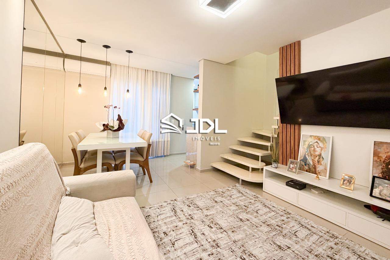 Casa à venda no bairro Ponta Aguda: 