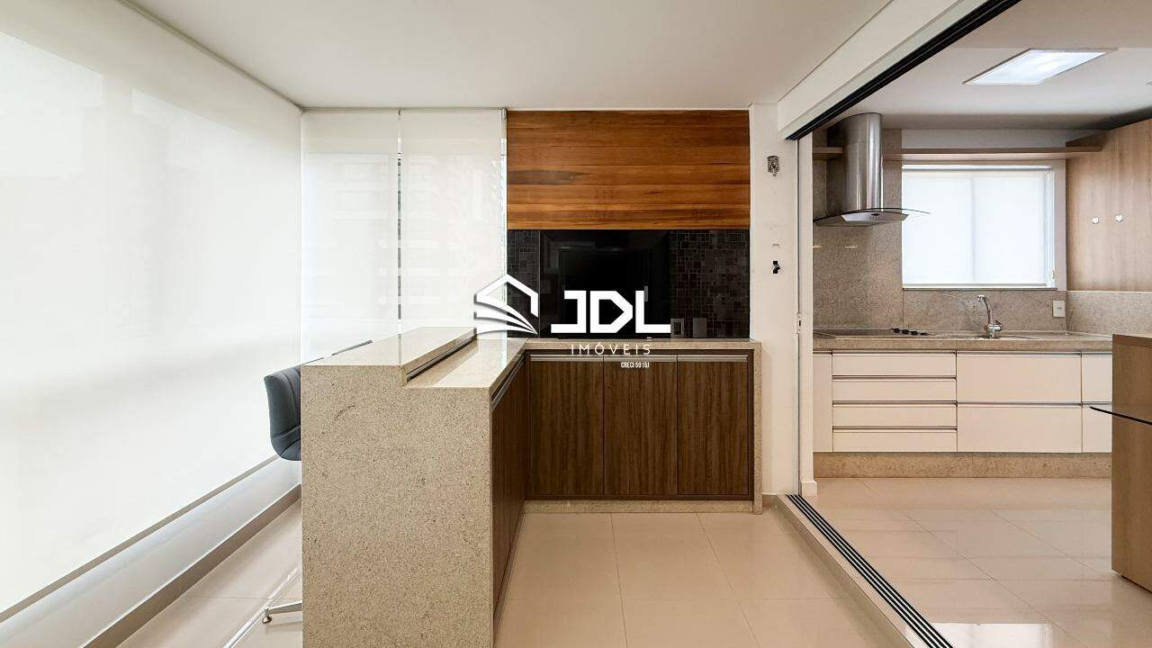 Apartamento à venda no bairro Vila Nova: