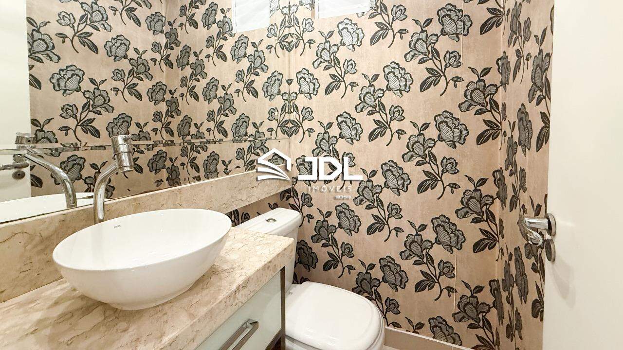 Apartamento à venda no bairro Vila Nova: